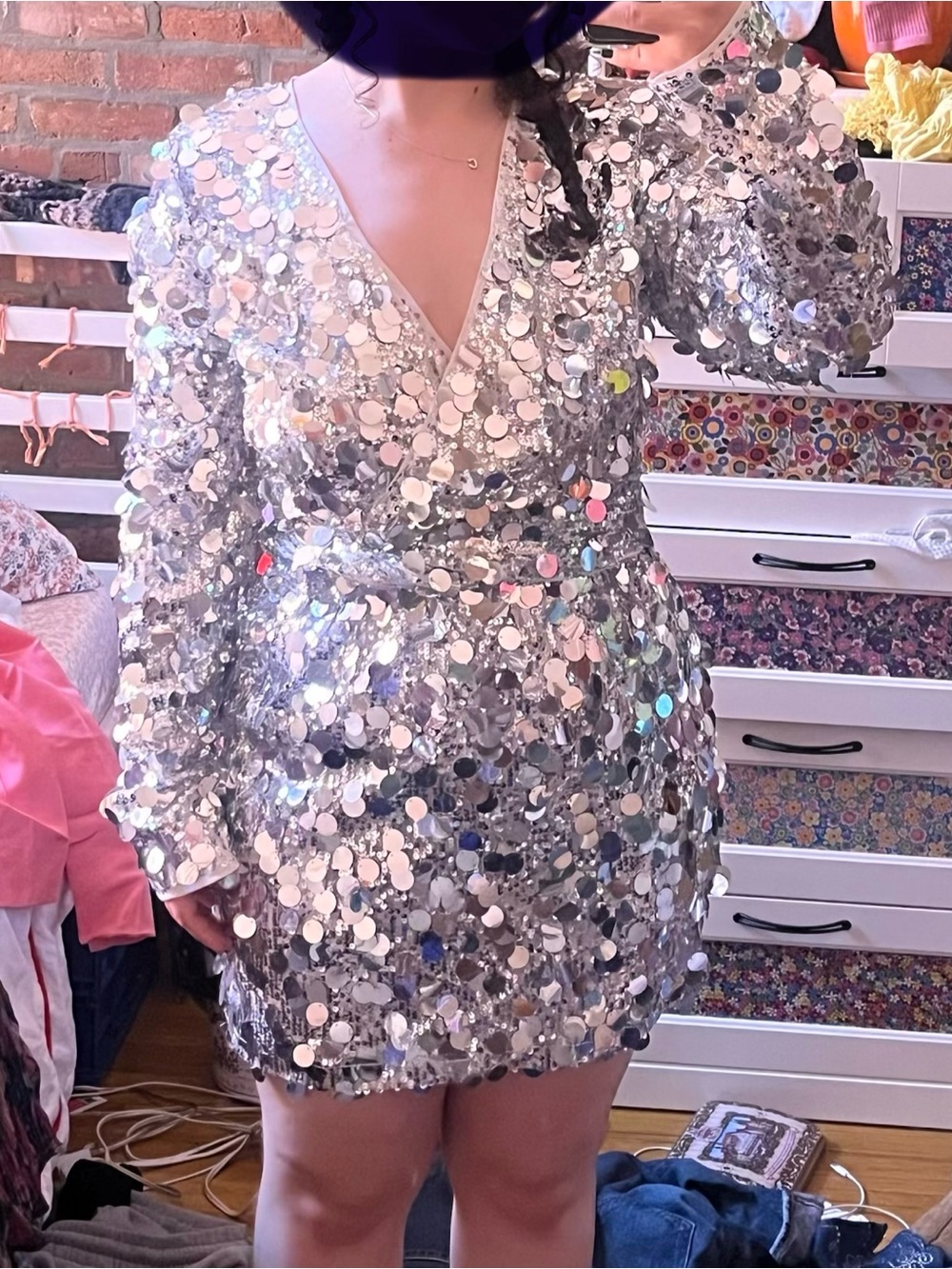 NWT: Boohoo Silver Sequin Mini Dress Size 10